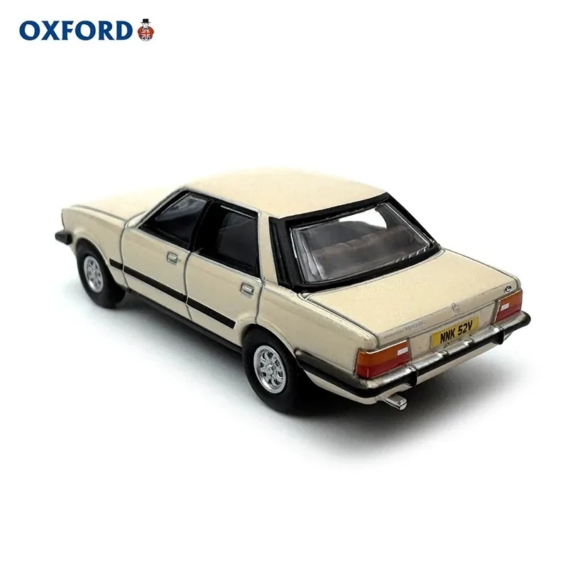Vintage And Collectible - OXFORD 1/76 Cortina Mk5 Model Mobil