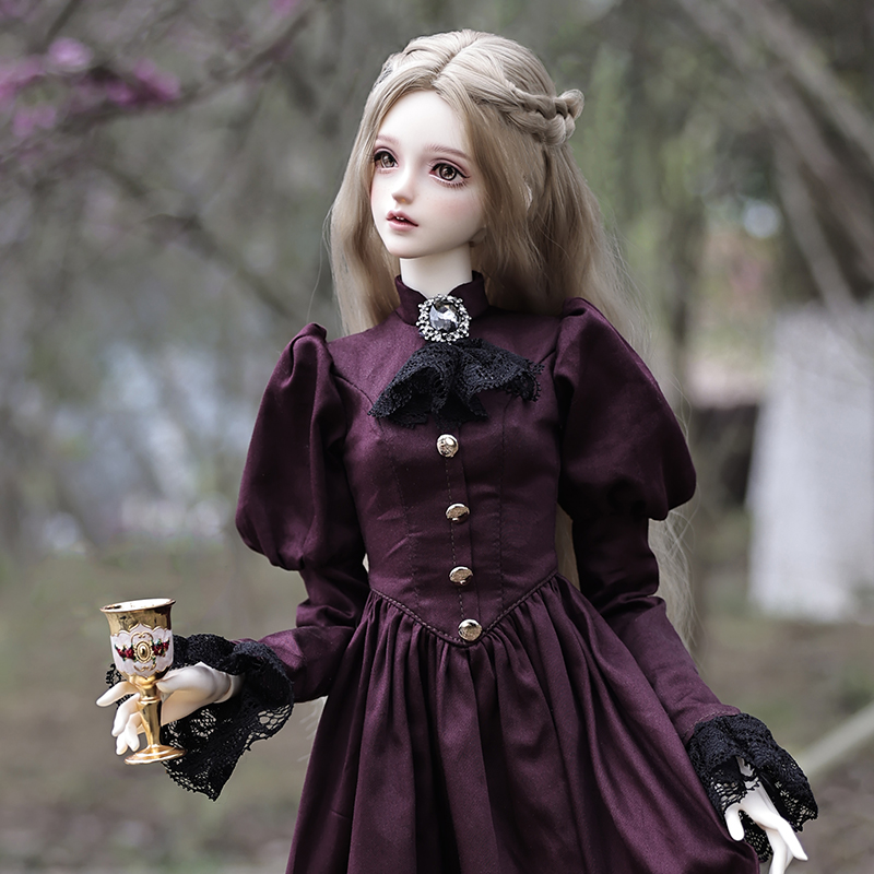 Vintage Items Collection - Boneka Elina BJD 1/3 Wanita Elegan