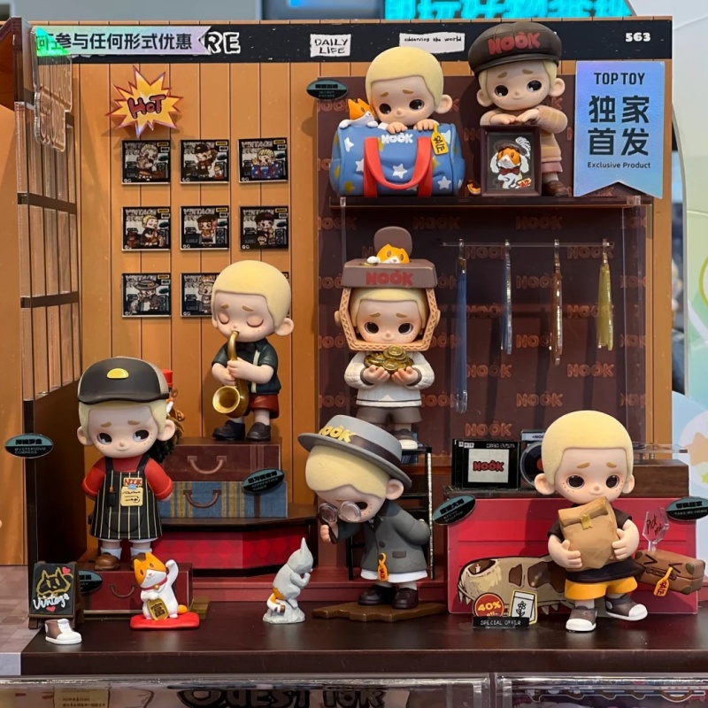 52toys Nook In Vintage Store S - Vintage Collectible Toy Store ulasan dan harga